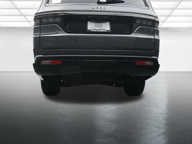 2026 Jeep Grand Wagoneer L Base