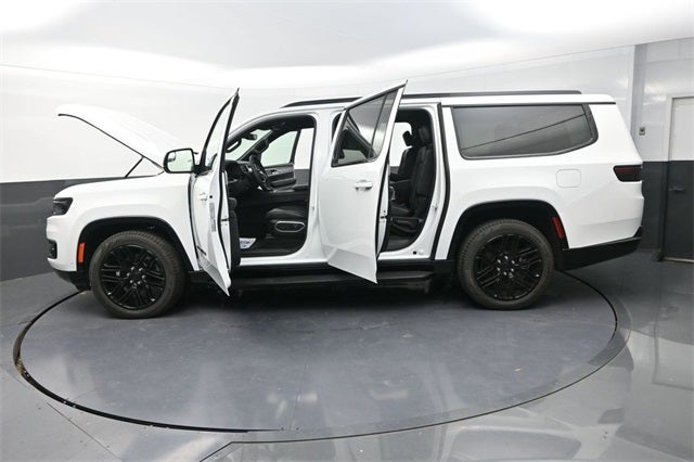 2025 Jeep Wagoneer L Series II