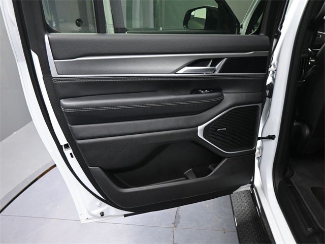 2025 Jeep Wagoneer L Series II