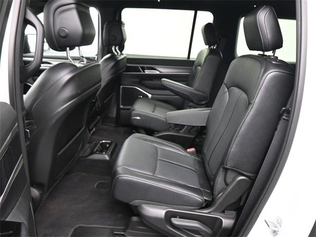 2025 Jeep Wagoneer L Series II