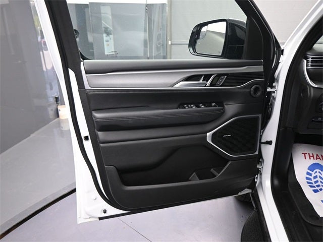 2025 Jeep Wagoneer L Series II