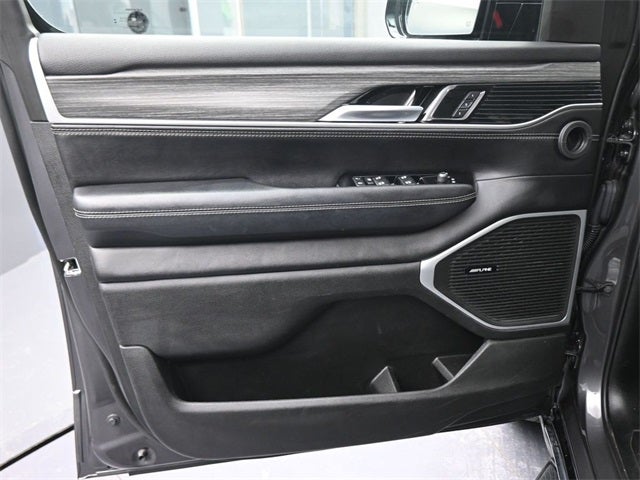 2023 Jeep Wagoneer L Series II