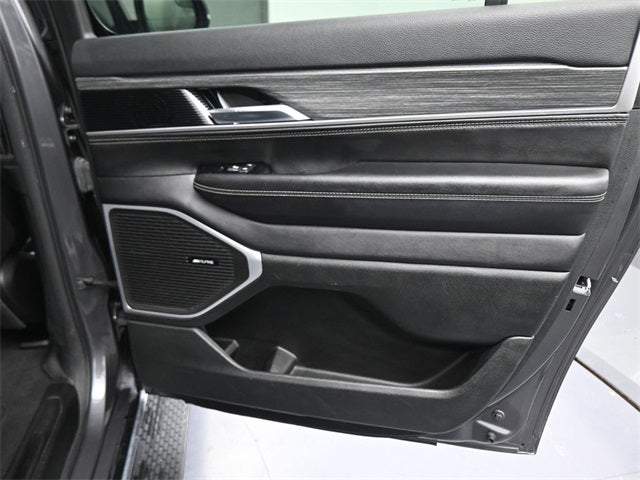 2023 Jeep Wagoneer L Series II