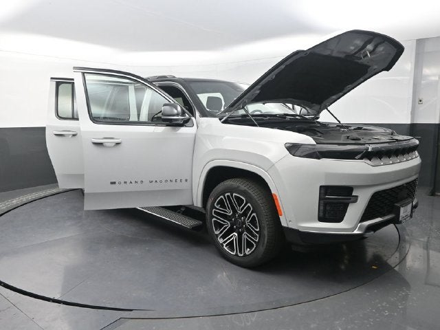 2027 Jeep Grand Wagoneer L Base