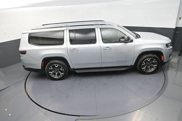 2023 Jeep Wagoneer L Series III