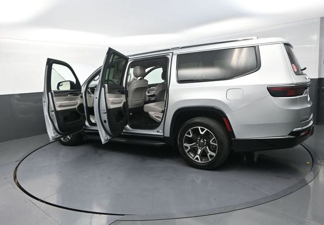 2023 Jeep Wagoneer L Series III