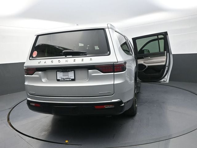 2023 Jeep Wagoneer L Series III