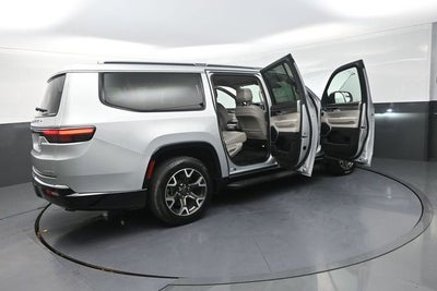 2023 Jeep Wagoneer L Series III