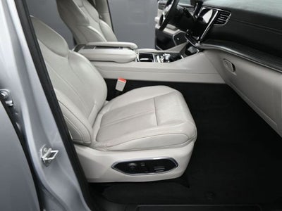 2023 Jeep Wagoneer L Series III