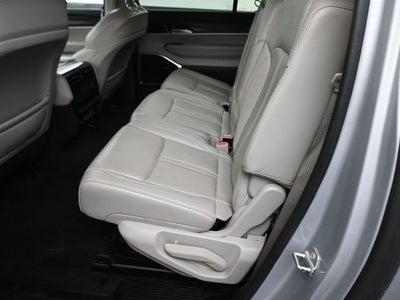 2023 Jeep Wagoneer L Series III