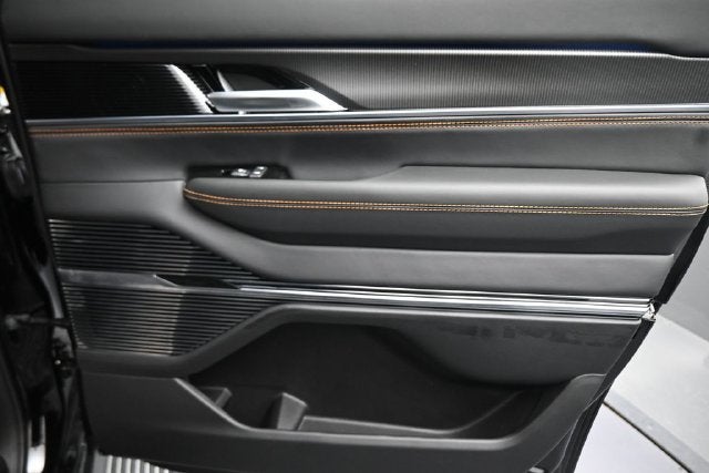 2026 Jeep Grand Wagoneer L Summit Reserve