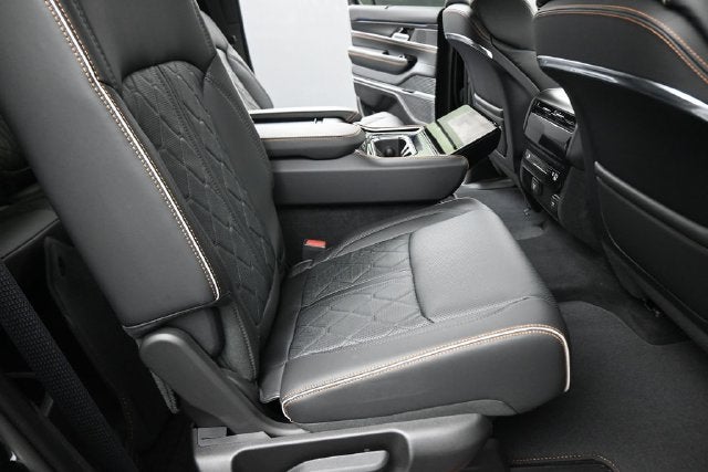 2026 Jeep Grand Wagoneer L Summit Reserve