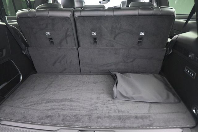 2026 Jeep Grand Wagoneer Base