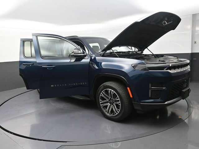 2026 Jeep Grand Wagoneer Base