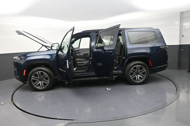 2026 Jeep Grand Wagoneer Base