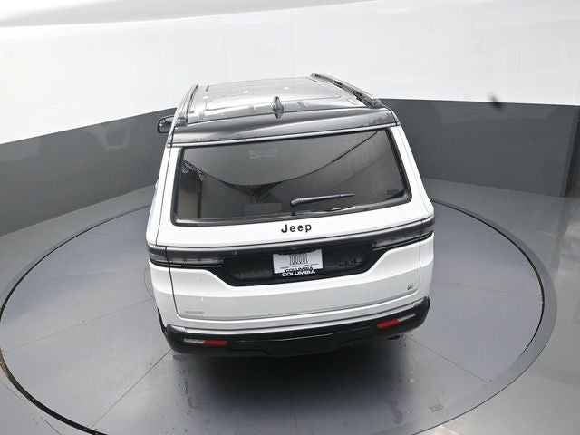 2026 Jeep Grand Wagoneer Base
