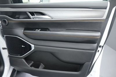 2026 Jeep Grand Wagoneer Base