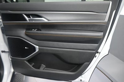 2026 Jeep Grand Wagoneer Base