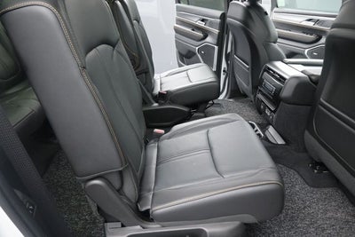 2026 Jeep Grand Wagoneer Base
