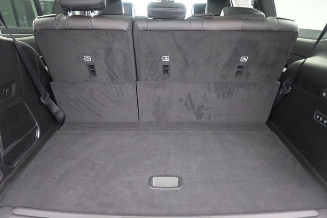 2026 Jeep Grand Wagoneer Base