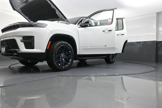 2026 Jeep Grand Wagoneer Base