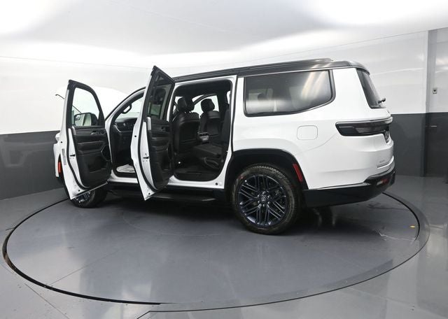 2026 Jeep Grand Wagoneer Base