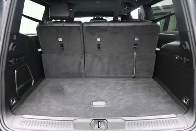 2023 Jeep Wagoneer Base