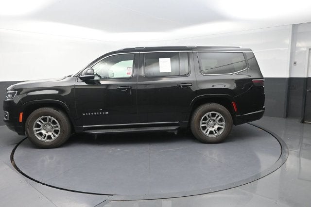 2023 Jeep Wagoneer Base