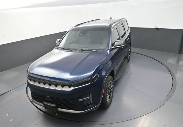 2026 Jeep Grand Wagoneer Base