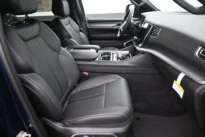 2026 Jeep Grand Wagoneer Base