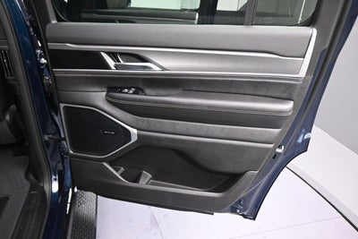 2026 Jeep Grand Wagoneer Base
