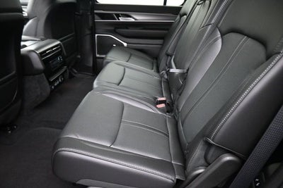 2026 Jeep Grand Wagoneer Base