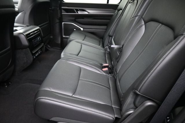 2026 Jeep Grand Wagoneer Base