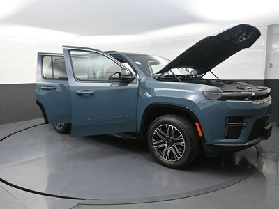 2026 Jeep Grand Wagoneer Base