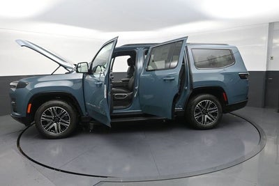 2026 Jeep Grand Wagoneer Base