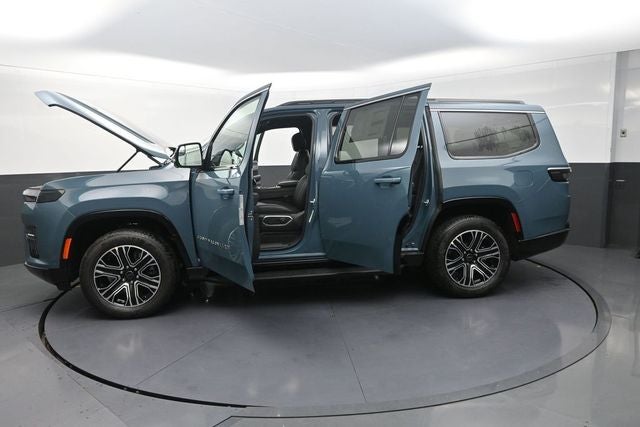 2026 Jeep Grand Wagoneer Base