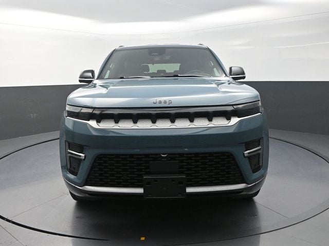 2026 Jeep Grand Wagoneer Base