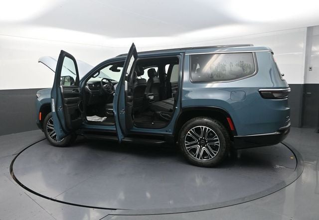 2026 Jeep Grand Wagoneer Base