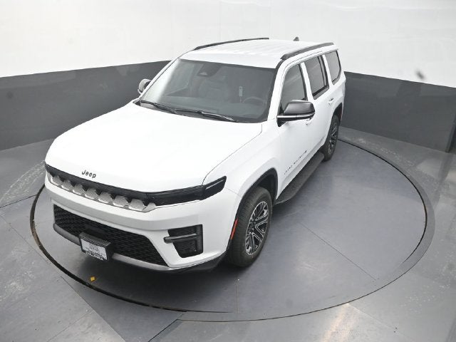 2027 Jeep Grand Wagoneer Base