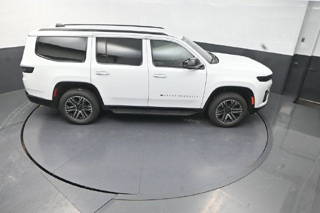 2027 Jeep Grand Wagoneer Base