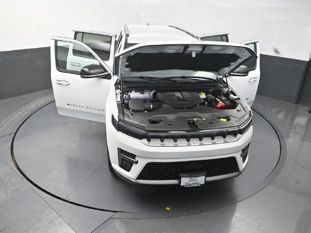 2027 Jeep Grand Wagoneer Base