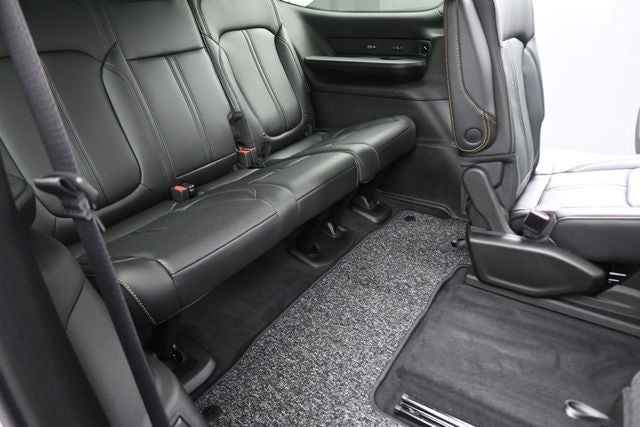 2026 Jeep Grand Wagoneer Base