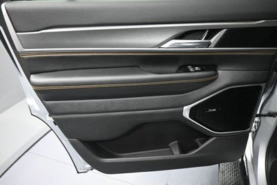 2026 Jeep Grand Wagoneer Base
