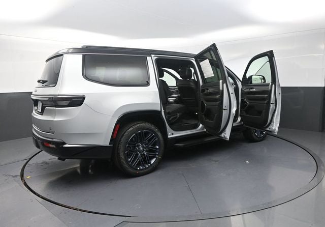2026 Jeep Grand Wagoneer Base