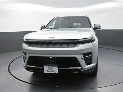 2026 Jeep Grand Wagoneer Base