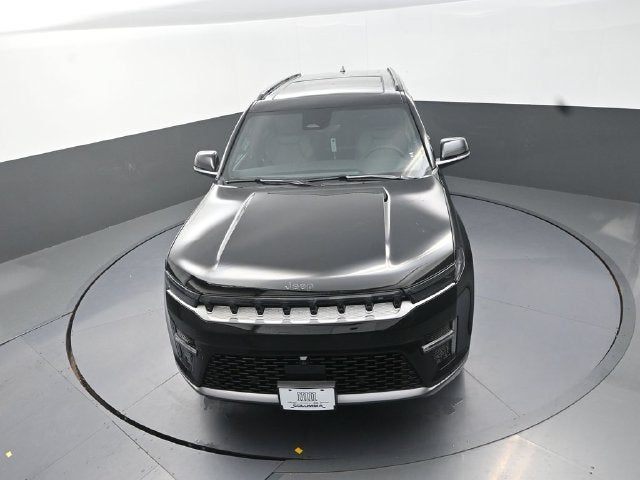 2026 Jeep Grand Wagoneer Base