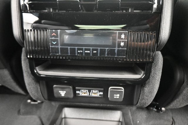 2026 Jeep Grand Wagoneer Base