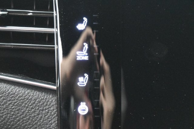 2026 Jeep Grand Wagoneer Base