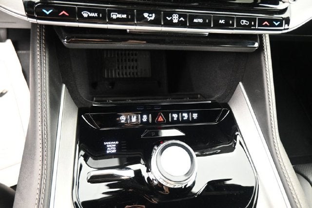 2026 Jeep Grand Wagoneer Base