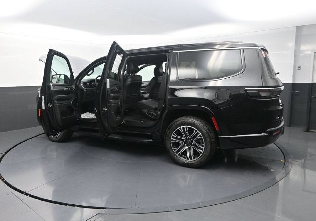 2026 Jeep Grand Wagoneer Base